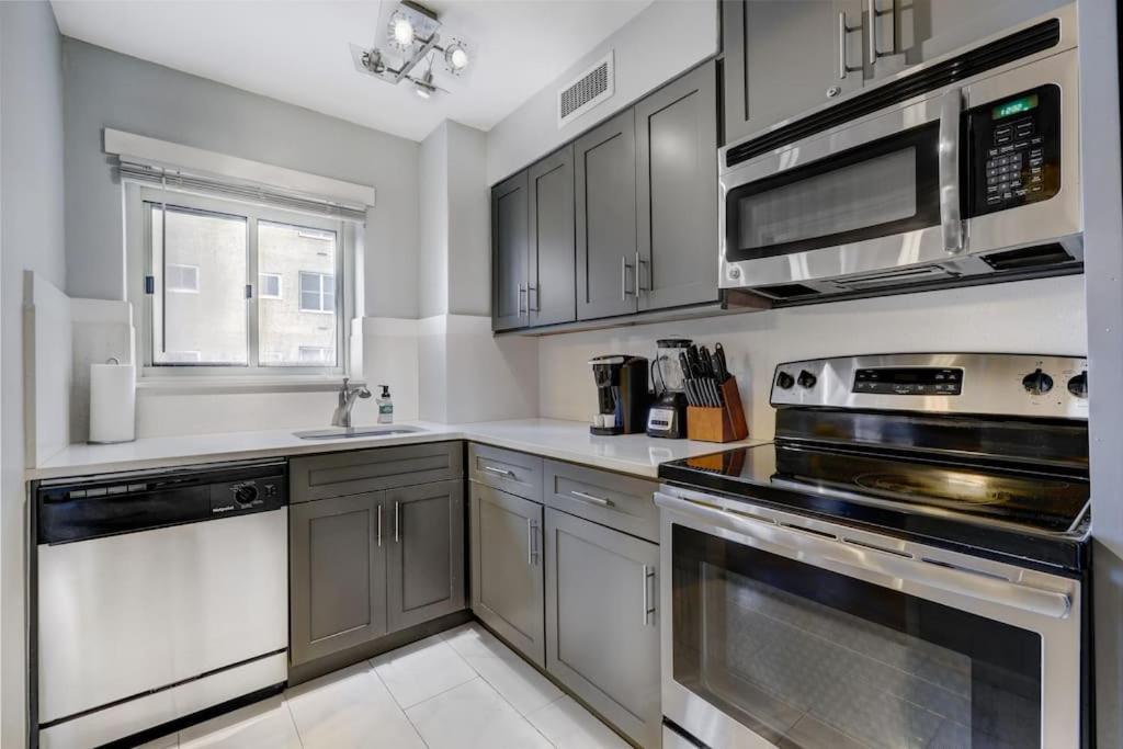 Stayatl Downtown High Rise Condo Атланта Екстер'єр фото
