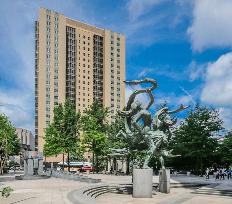 Stayatl Downtown High Rise Condo Атланта Екстер'єр фото